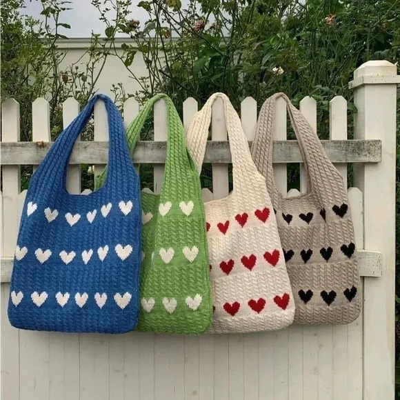 Knitted tote bag for daily use, shopping,  beach bag - Picture 2 of 5